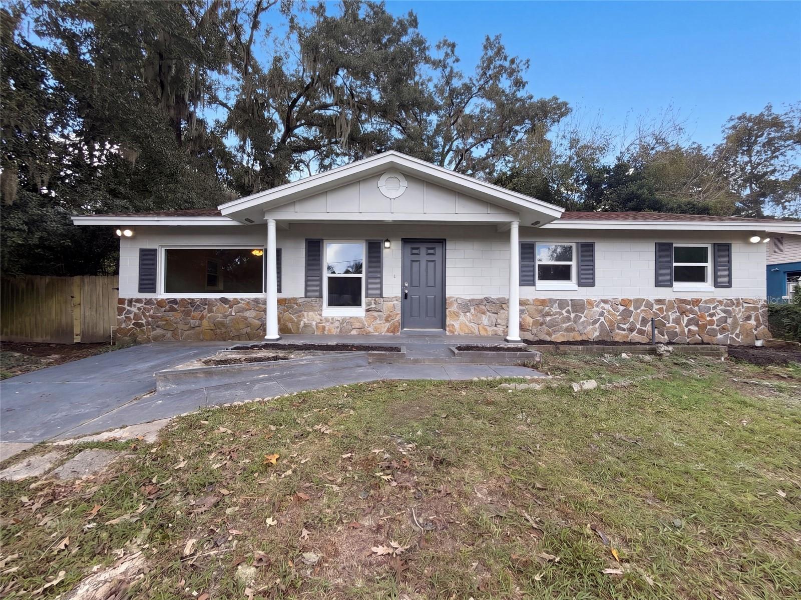 740 SE 28TH STREET, Ocala, FL 34471 740 SE 28TH STREET, Ocala, FL 34471