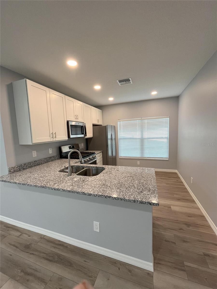 3304 SUMMER ISLAND COURT, Valrico, FL 33594
