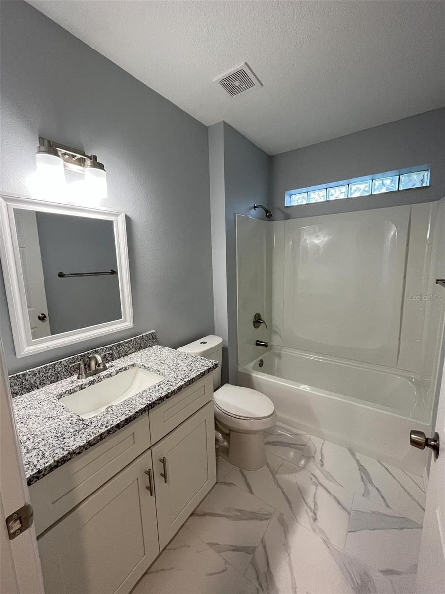 3304 SUMMER ISLAND COURT, Valrico, FL 33594