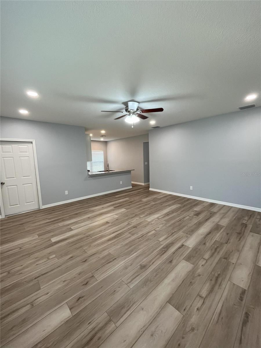3304 SUMMER ISLAND COURT, Valrico, FL 33594