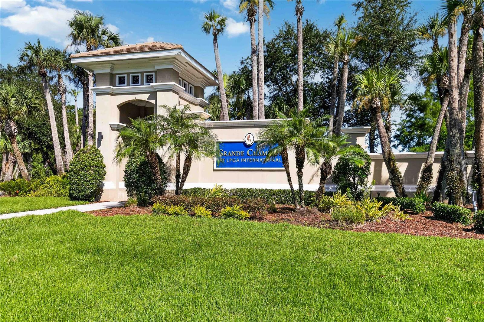 1025 CHAMPION RIDGE DRIVE, Daytona Beach, FL 32124