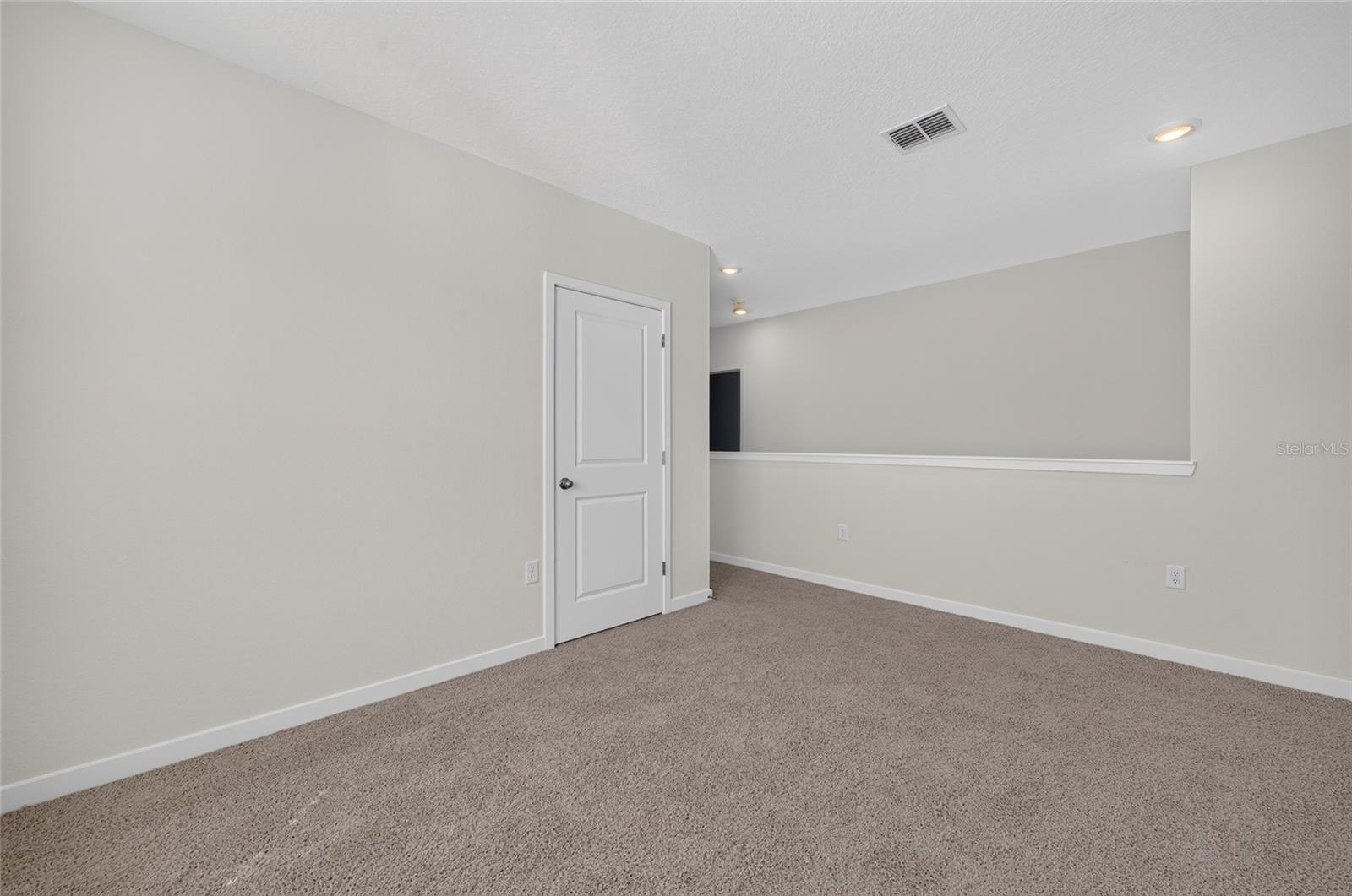 1025 CHAMPION RIDGE DRIVE, Daytona Beach, FL 32124
