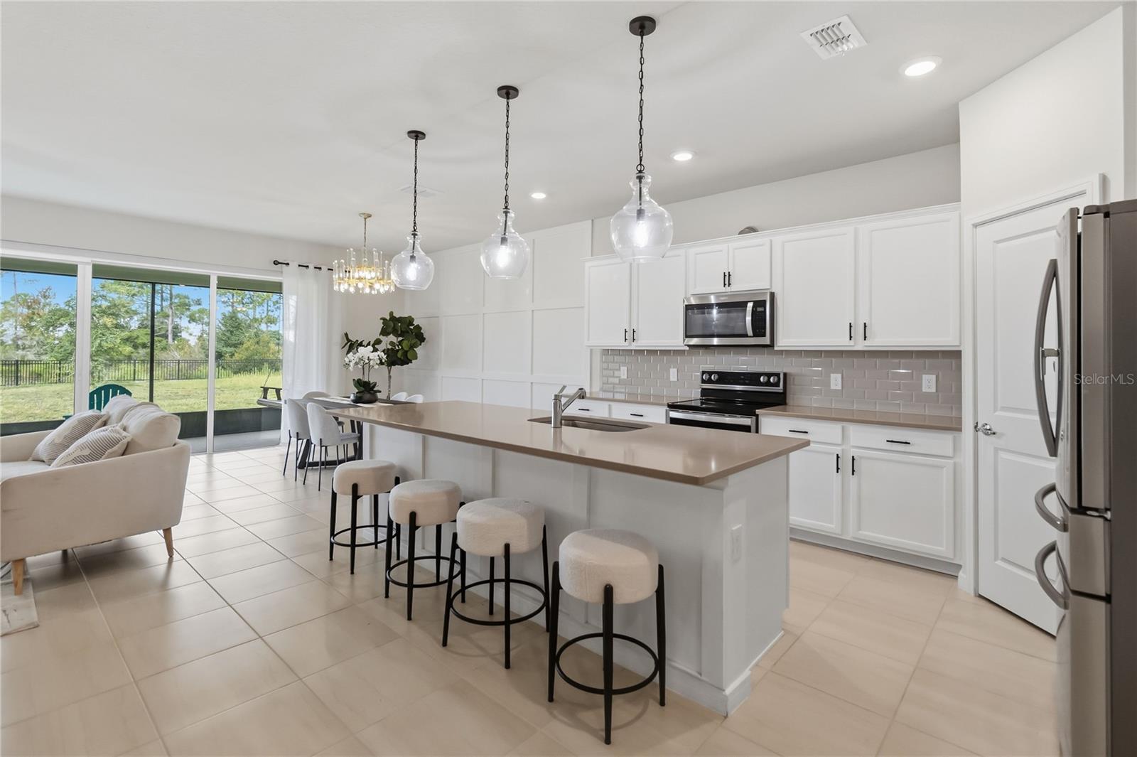 17319 MILLION LAKES COURT, Clermont, FL 34714