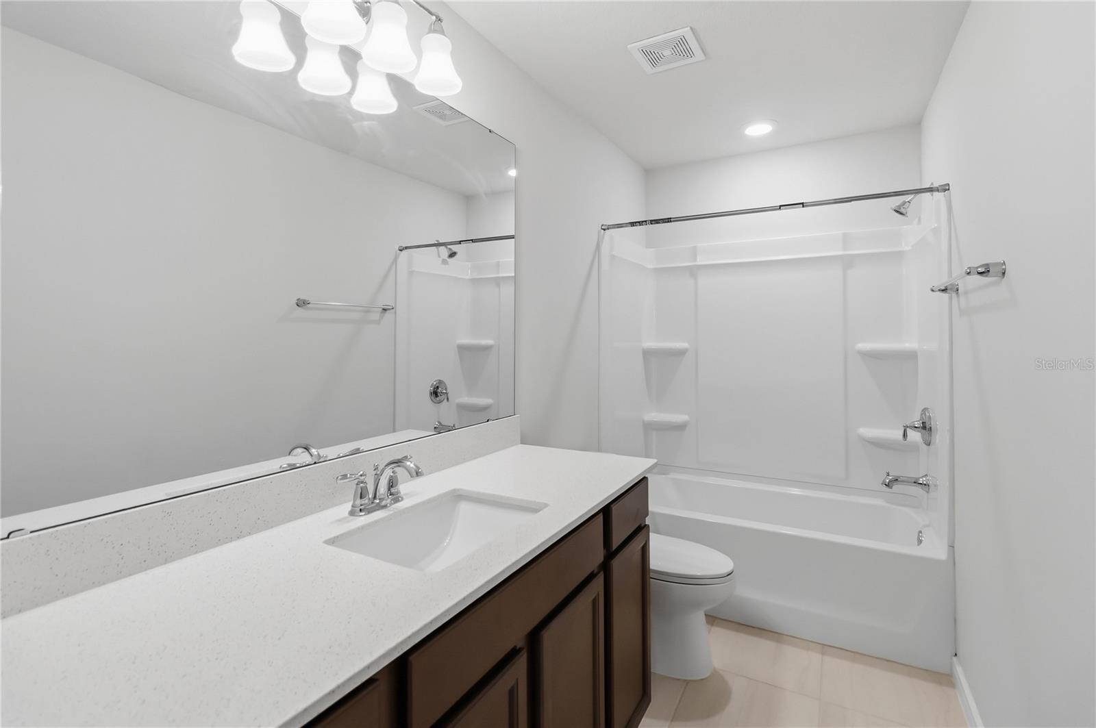 17319 MILLION LAKES COURT, Clermont, FL 34714