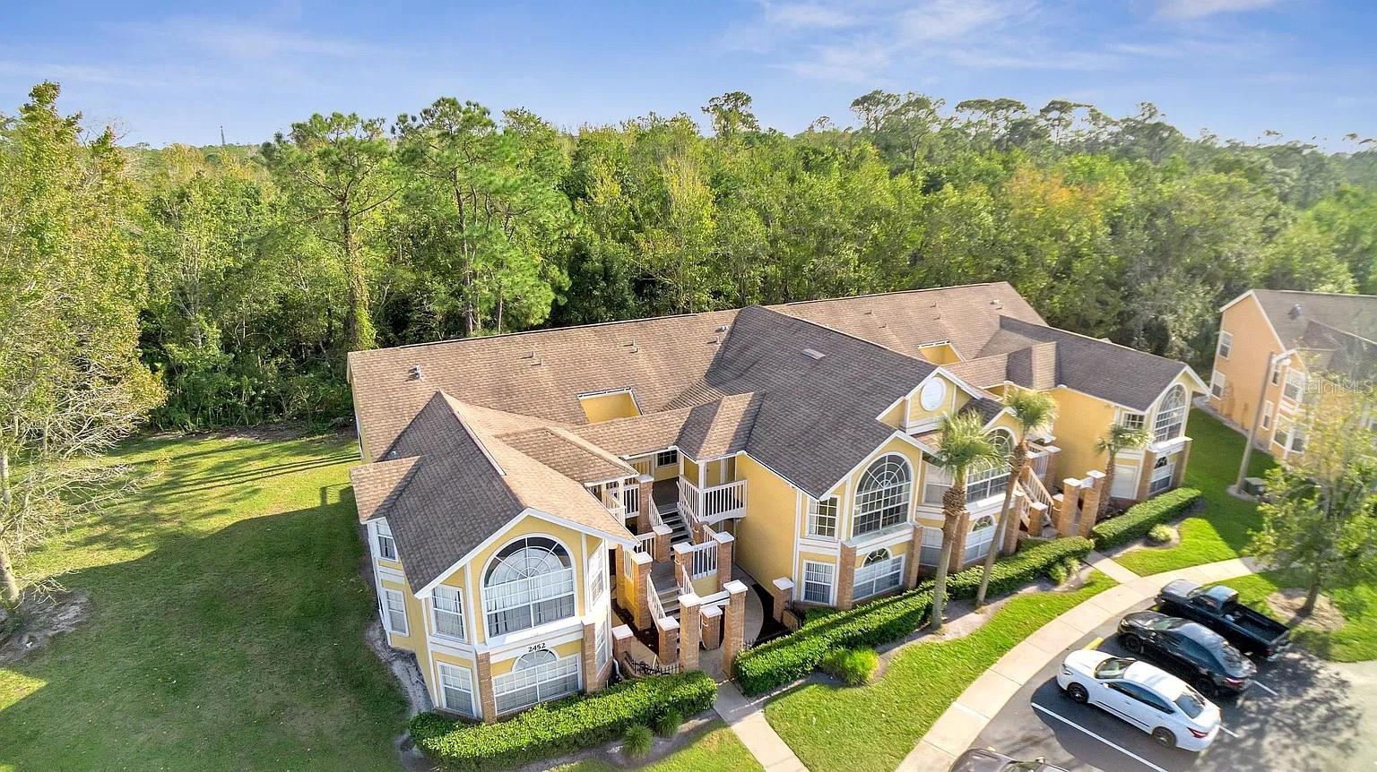 2452 SWEETWATER CLUB CIRCLE, #28, Kissimmee, FL 34746