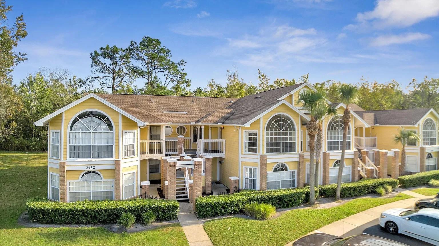 2452 SWEETWATER CLUB CIRCLE, #28, Kissimmee, FL 34746
