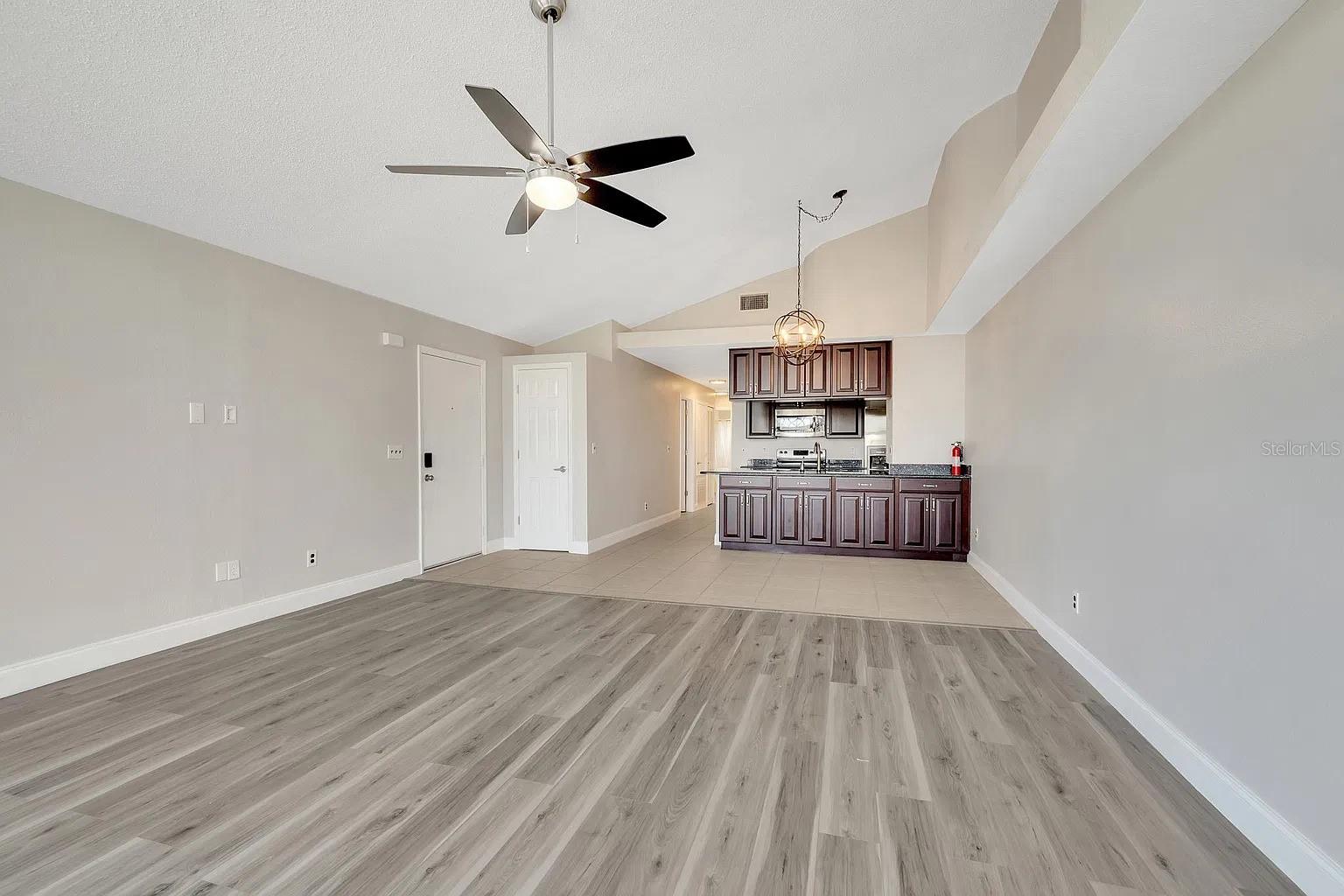 2452 SWEETWATER CLUB CIRCLE, #28, Kissimmee, FL 34746