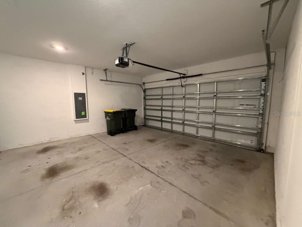 2713 RUNNERS CIRCLE, Clermont, FL 34714
