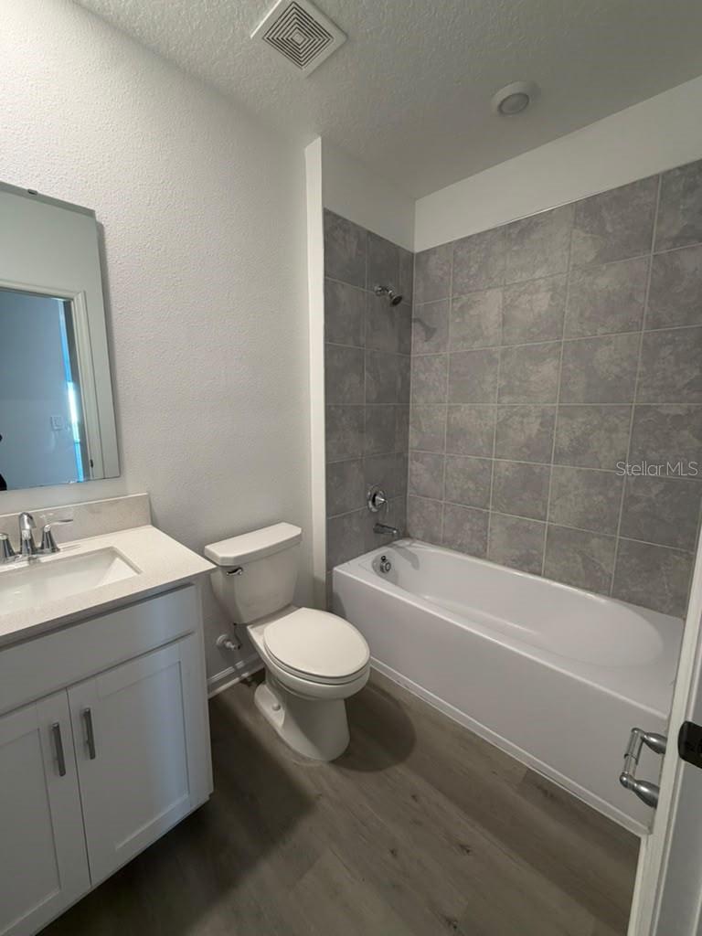 2713 RUNNERS CIRCLE, Clermont, FL 34714