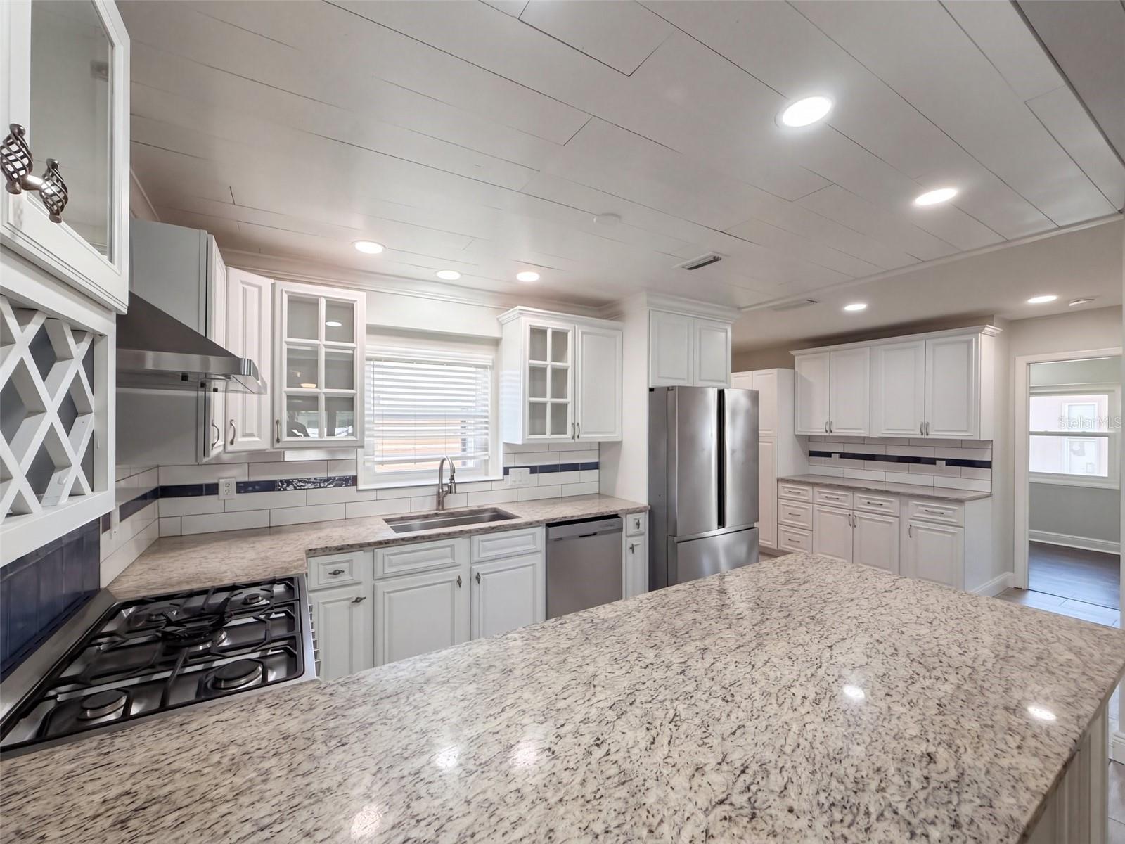 2645 ROY HANNA DRIVE S, St Petersburg, FL 33712