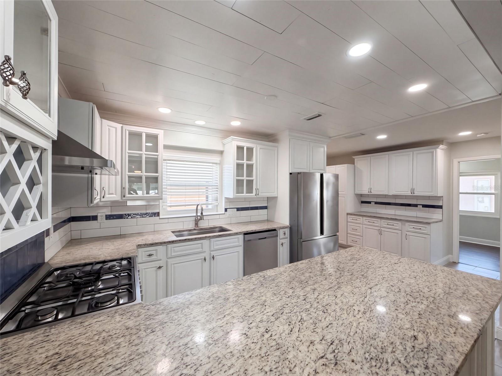 2645 ROY HANNA DRIVE S, St Petersburg, FL 33712