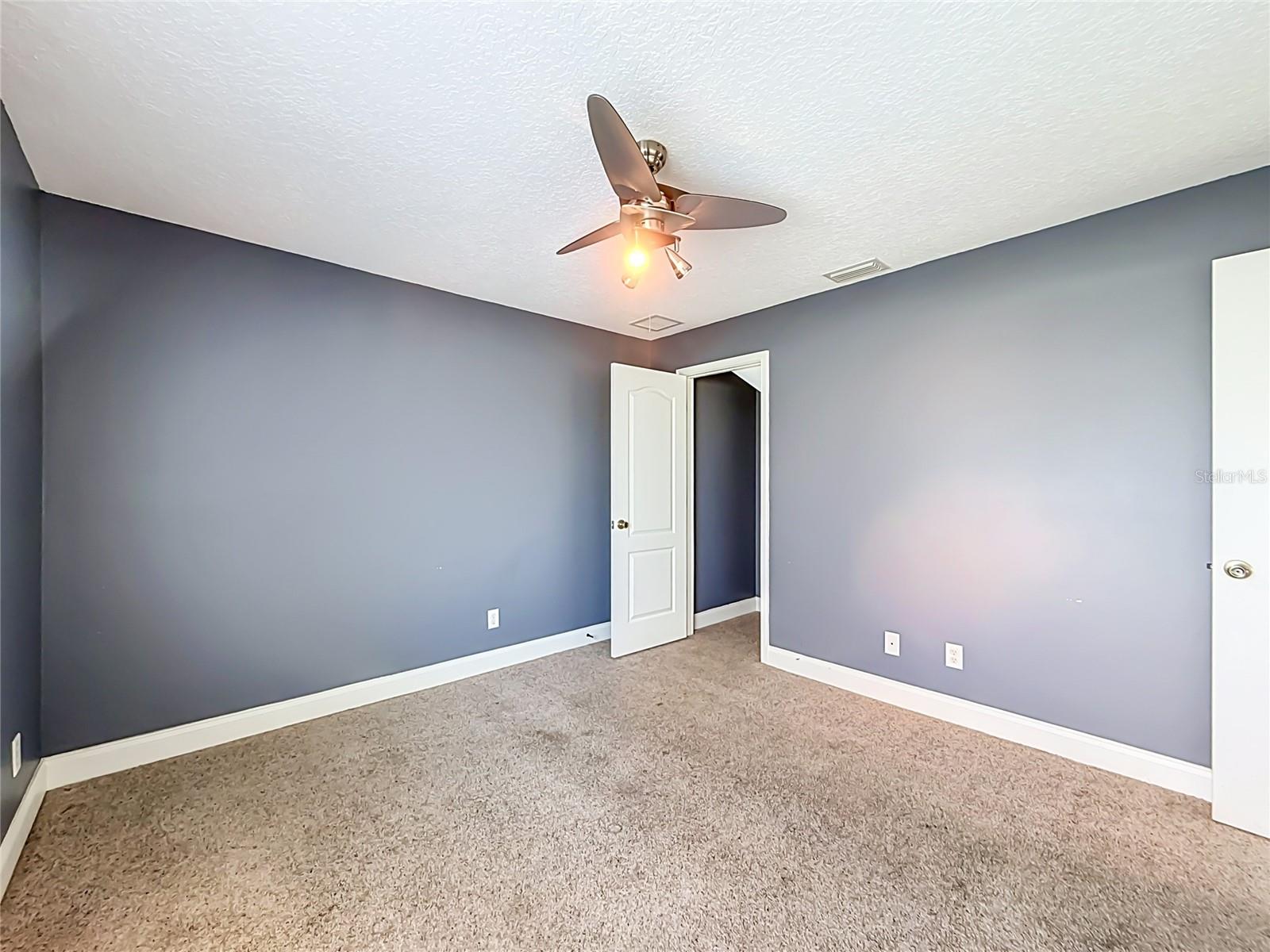 301 ASHTON WOODS LANE, Leesburg, FL 34748