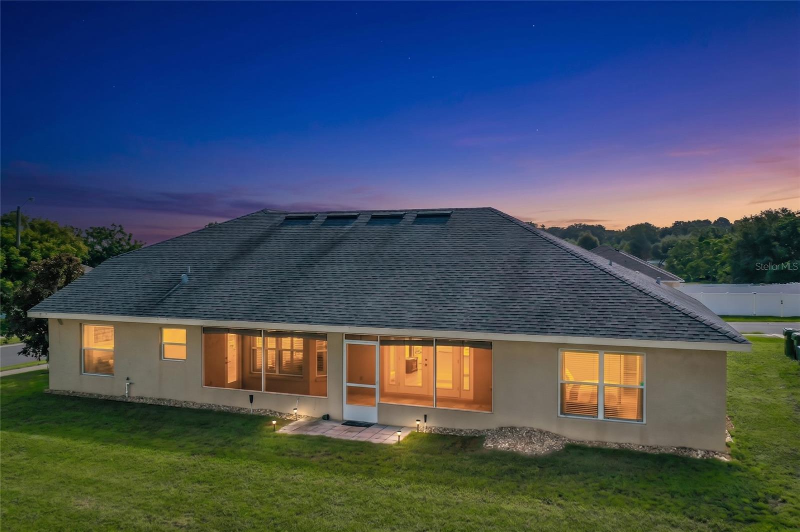 301 ASHTON WOODS LANE, Leesburg, FL 34748 301 ASHTON WOODS LANE, Leesburg, FL 34748