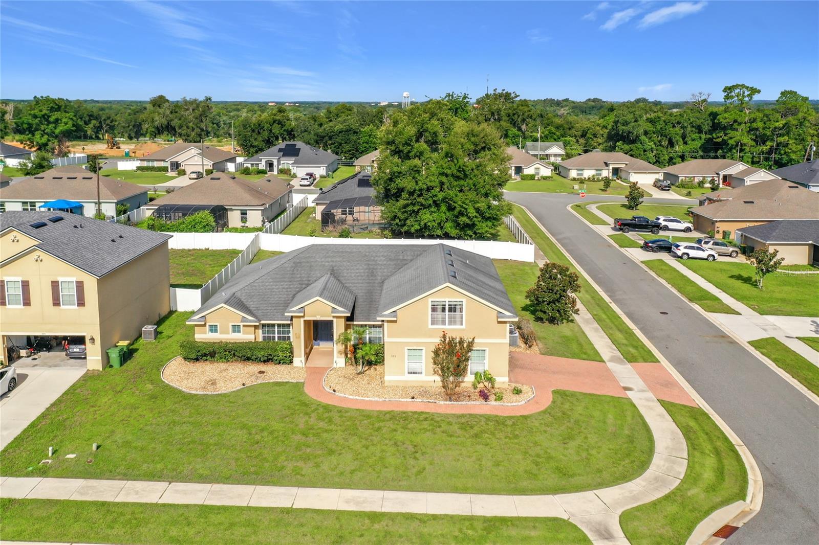 301 ASHTON WOODS LANE, Leesburg, FL 34748 301 ASHTON WOODS LANE, Leesburg, FL 34748