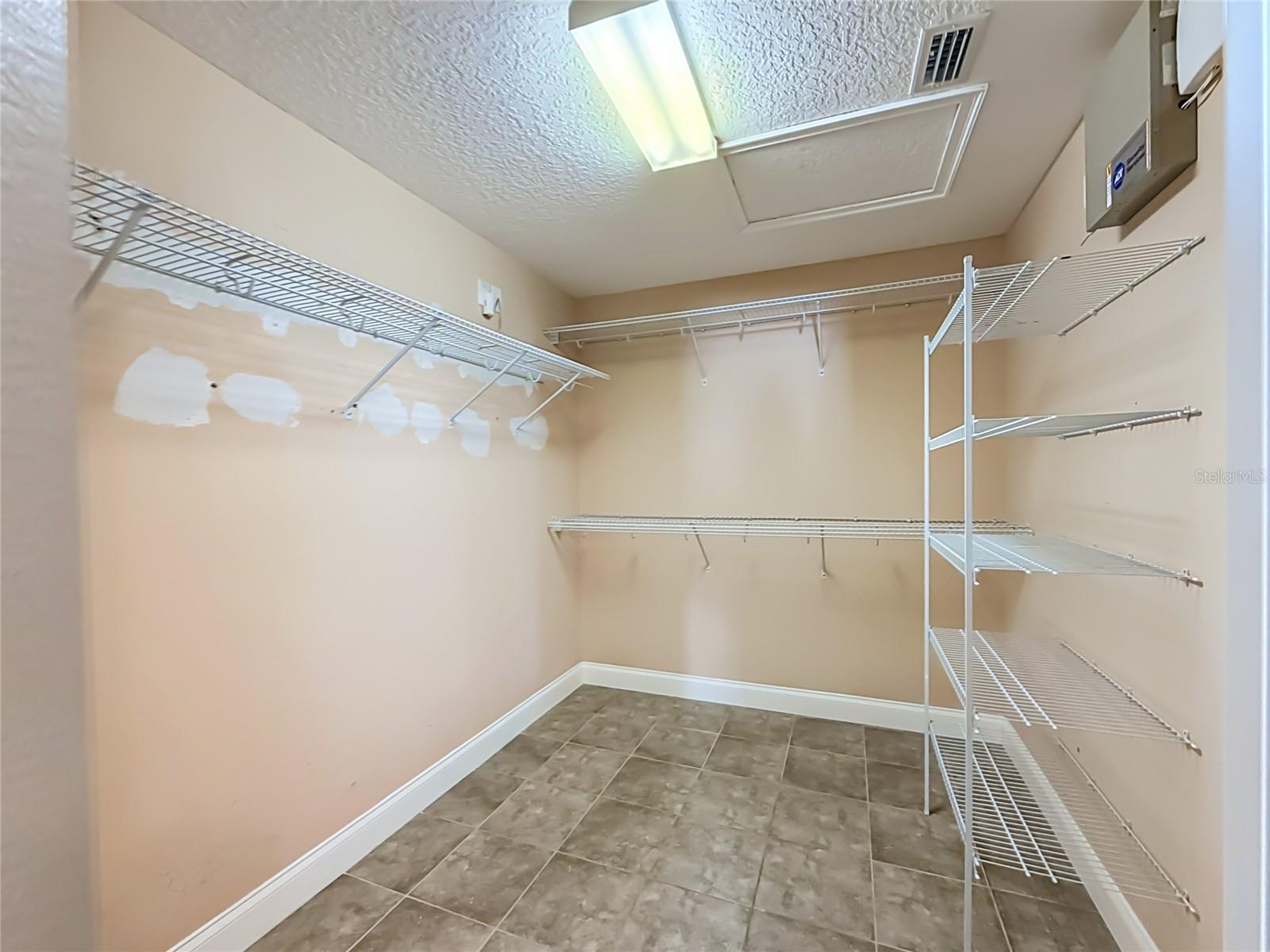 301 ASHTON WOODS LANE, Leesburg, FL 34748