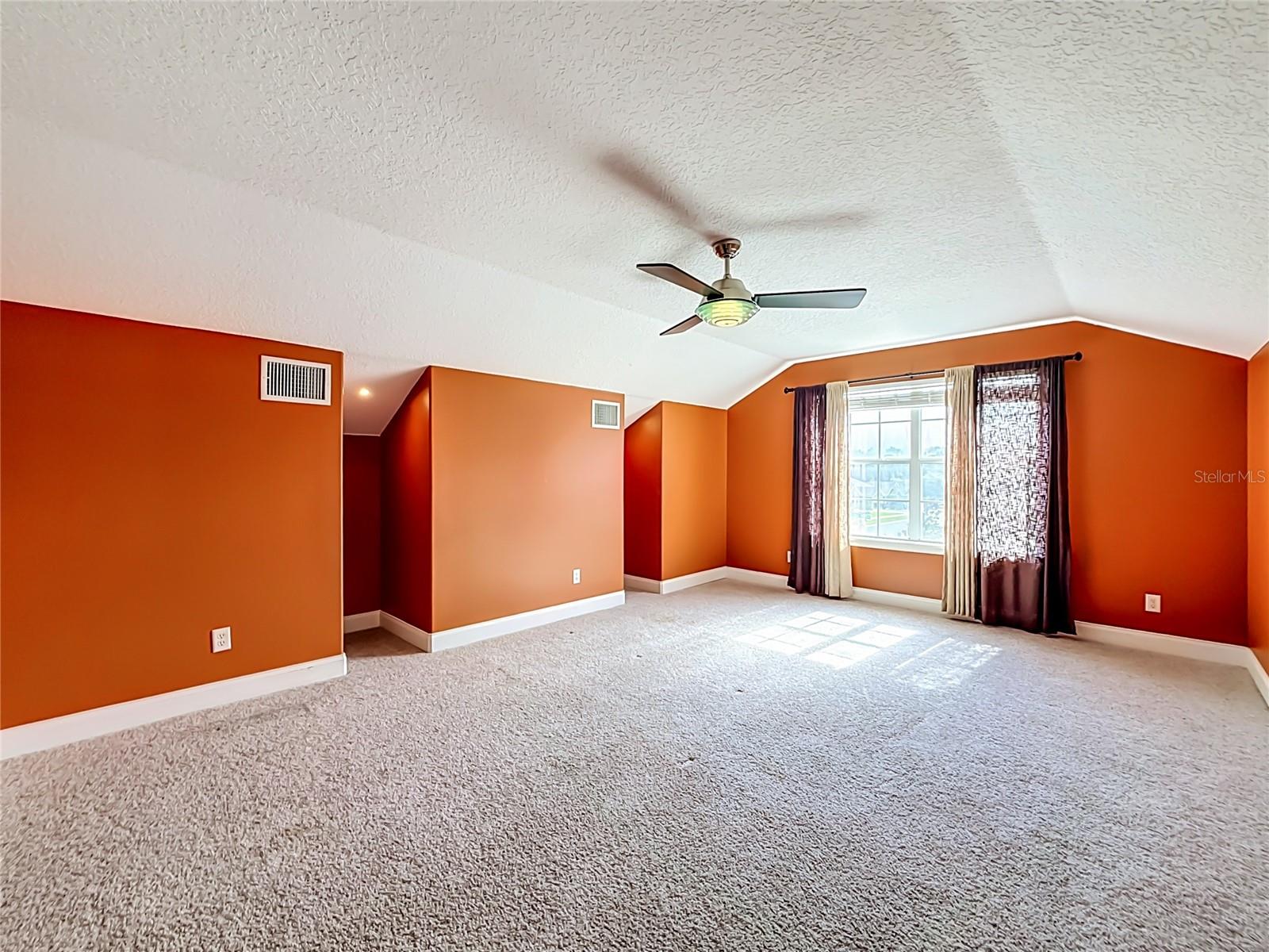 301 ASHTON WOODS LANE, Leesburg, FL 34748