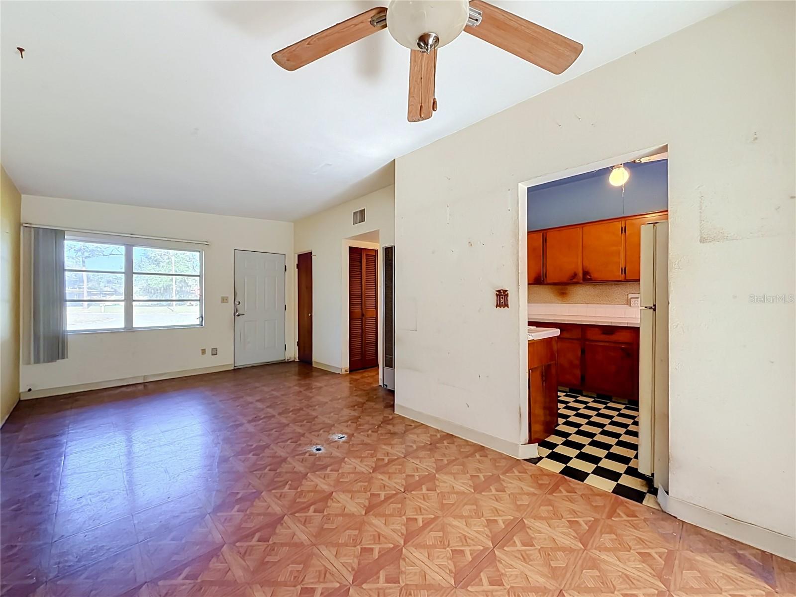 400 E 5TH STREET, Chuluota, FL 32766