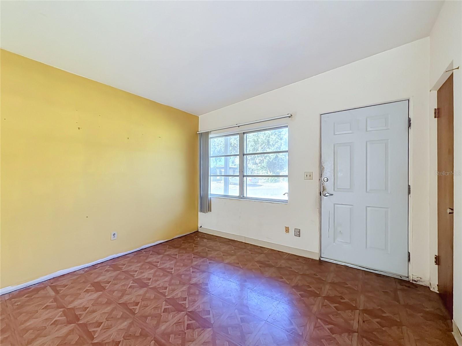 400 E 5TH STREET, Chuluota, FL 32766