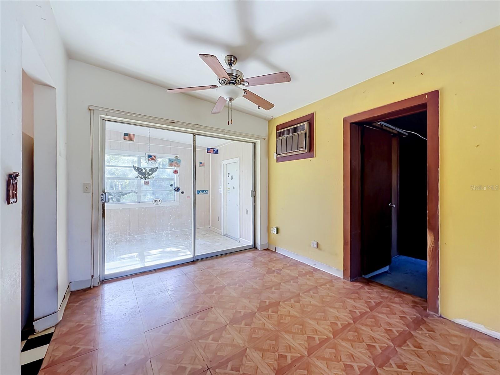 400 E 5TH STREET, Chuluota, FL 32766