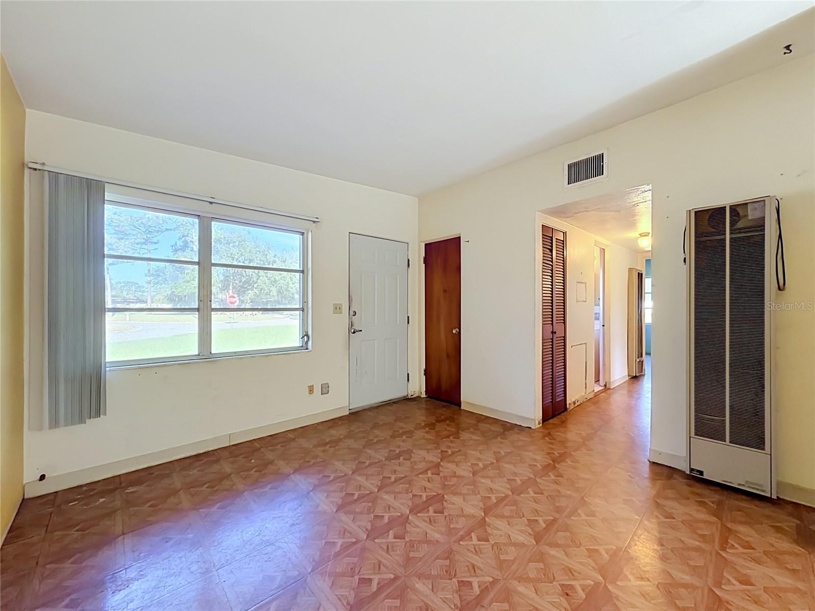 400 E 5TH STREET, Chuluota, FL 32766