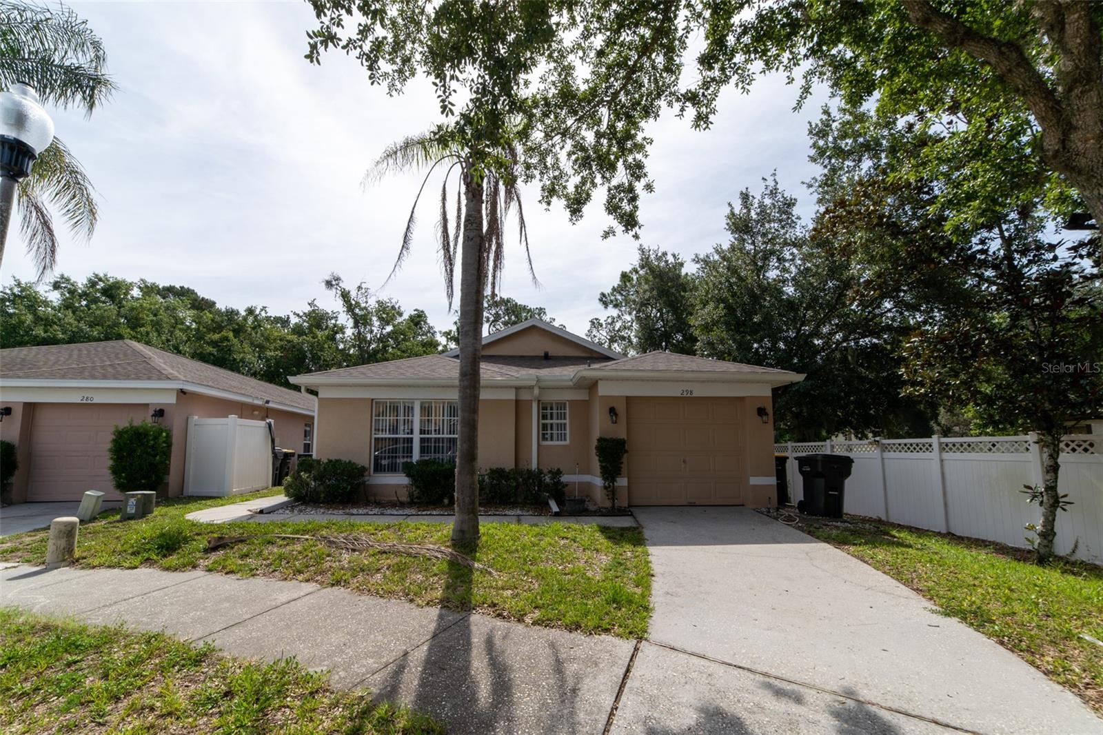 298 HAMMOCK COURT, Davenport, FL 33896