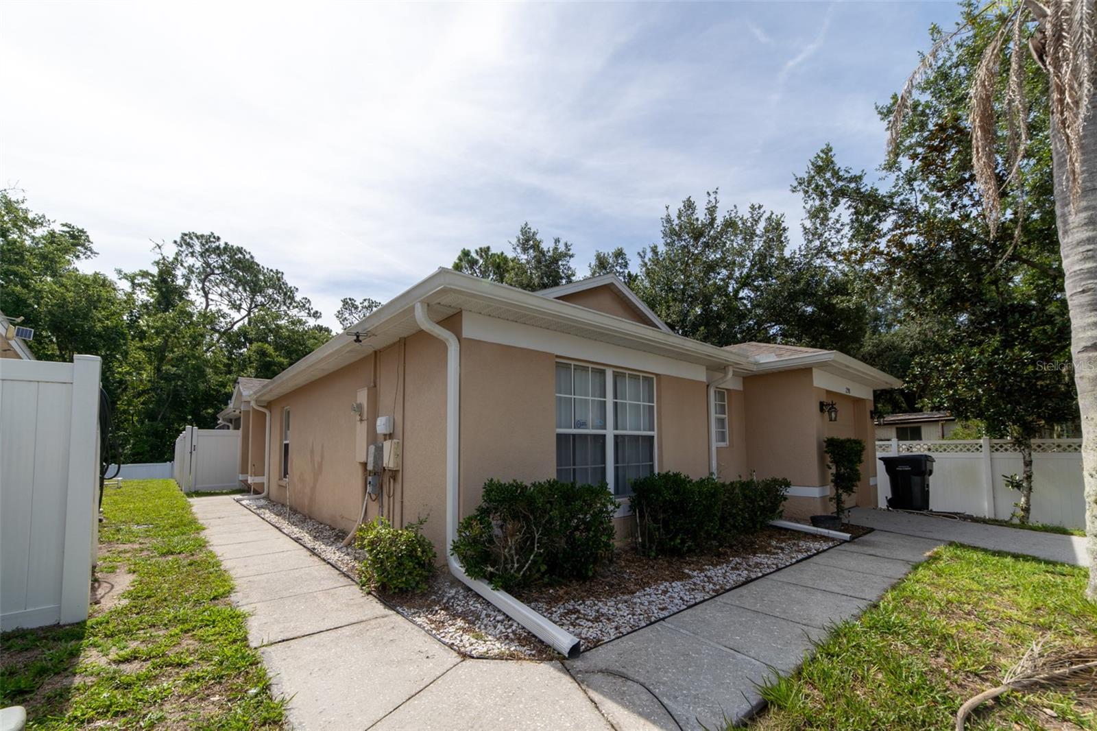 298 HAMMOCK COURT, Davenport, FL 33896