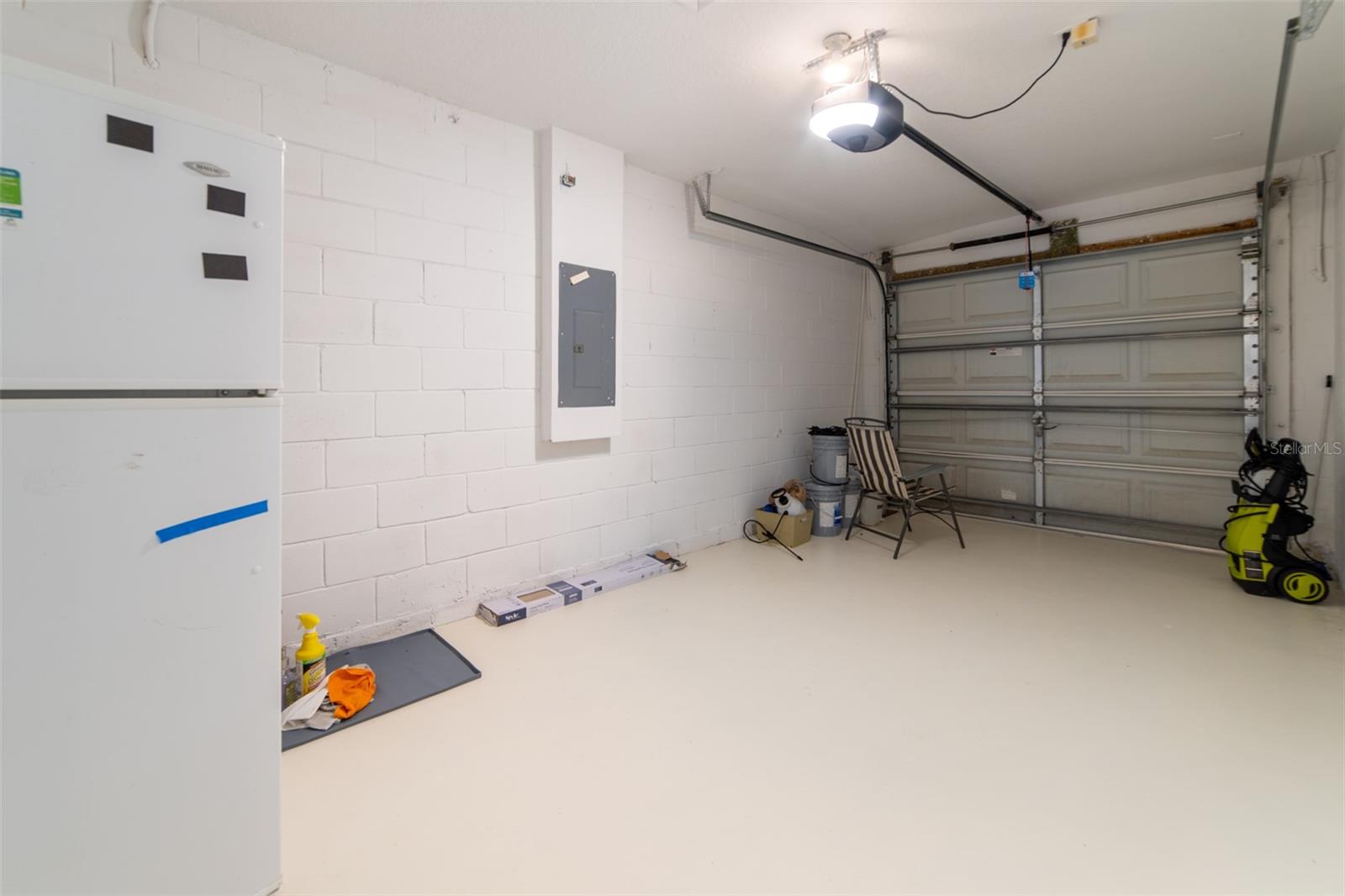 298 HAMMOCK COURT, Davenport, FL 33896