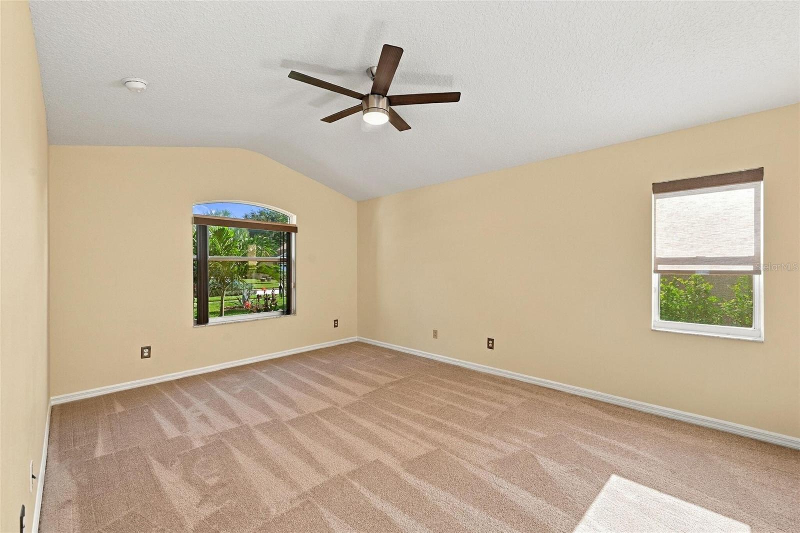 1071 PRINCETON DRIVE, Clermont, FL 34711