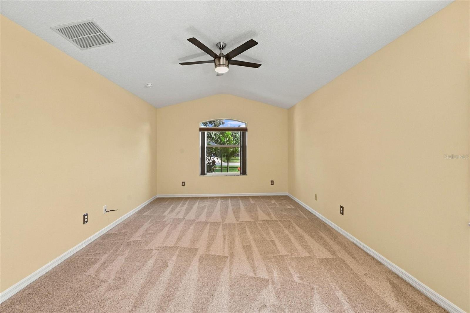 1071 PRINCETON DRIVE, Clermont, FL 34711