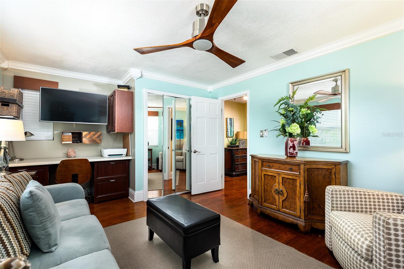 1036 DELANEY AVENUE, Orlando, FL 32806
