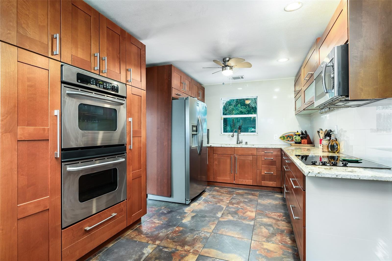 1036 DELANEY AVENUE, Orlando, FL 32806