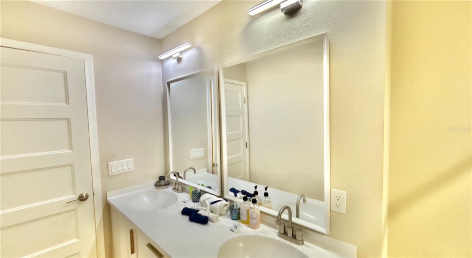 4404 SUMMER FLOWERS PLACE, Kissimmee, FL 34746