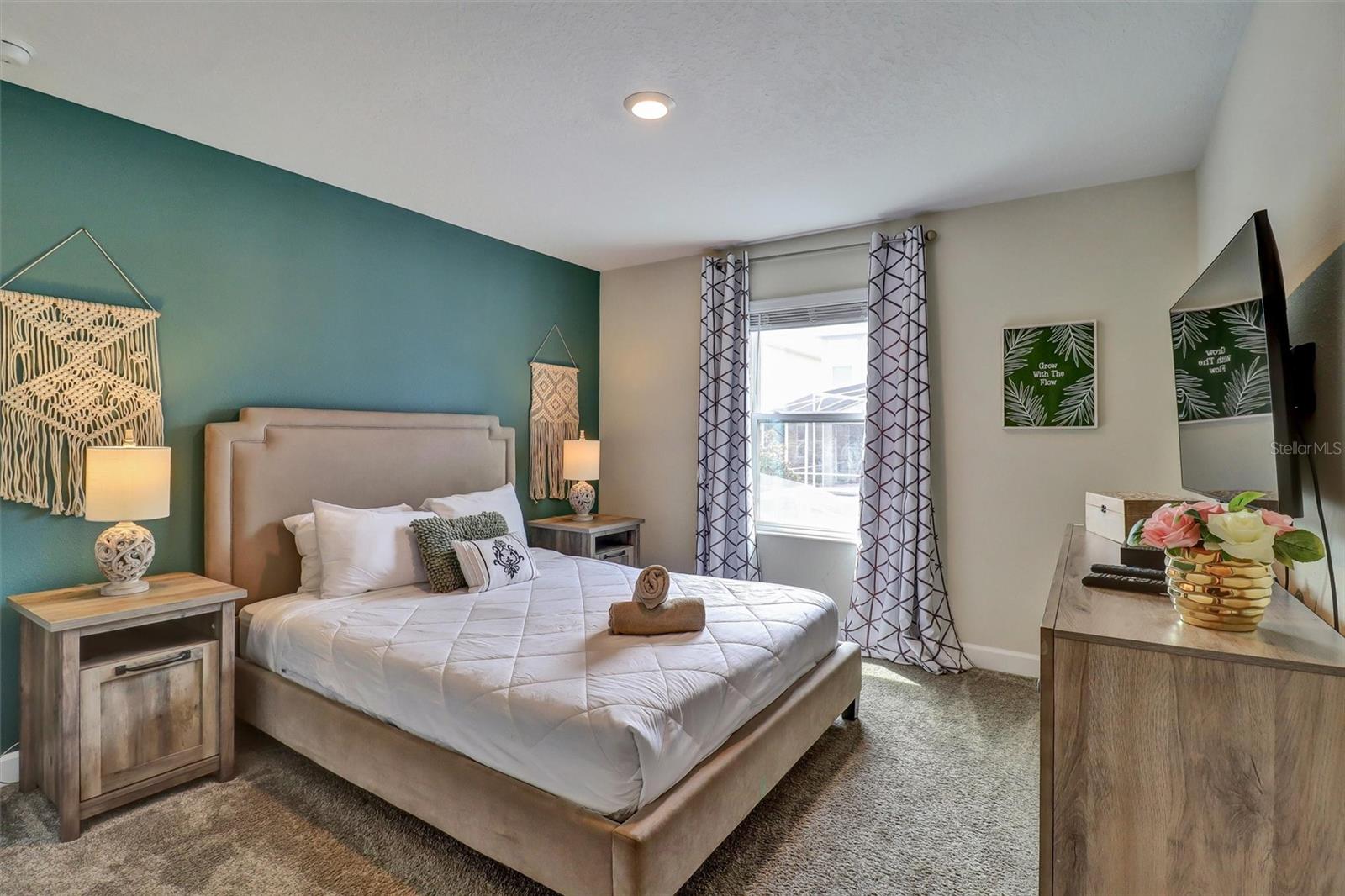 1184 CHALLENGE DRIVE, Davenport, FL 33896