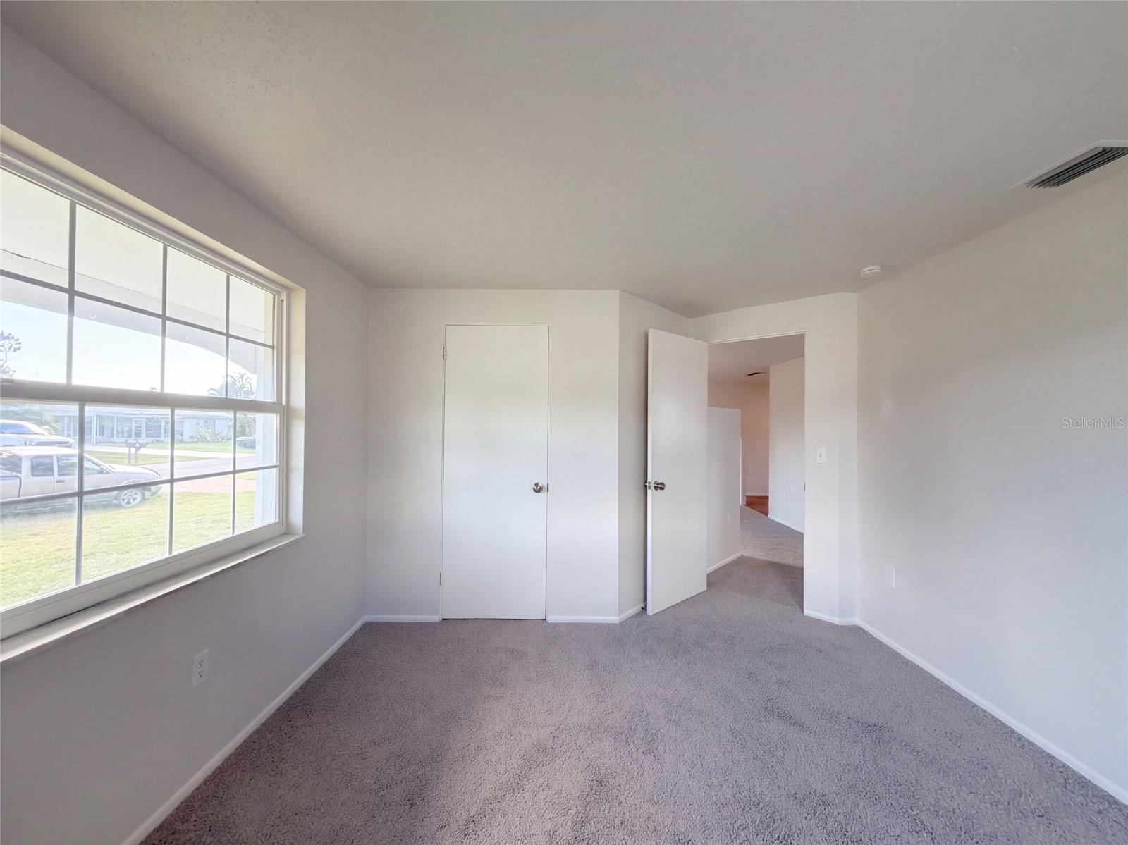 117 66TH AVENUE W, Bradenton, FL 34207