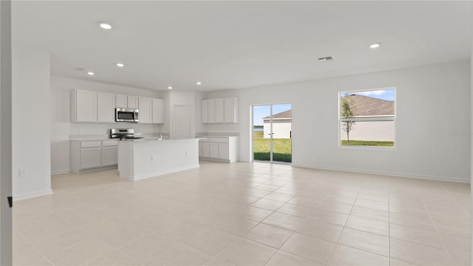 1620 WILLOW GARDEN LOOP, Eustis, FL 32726