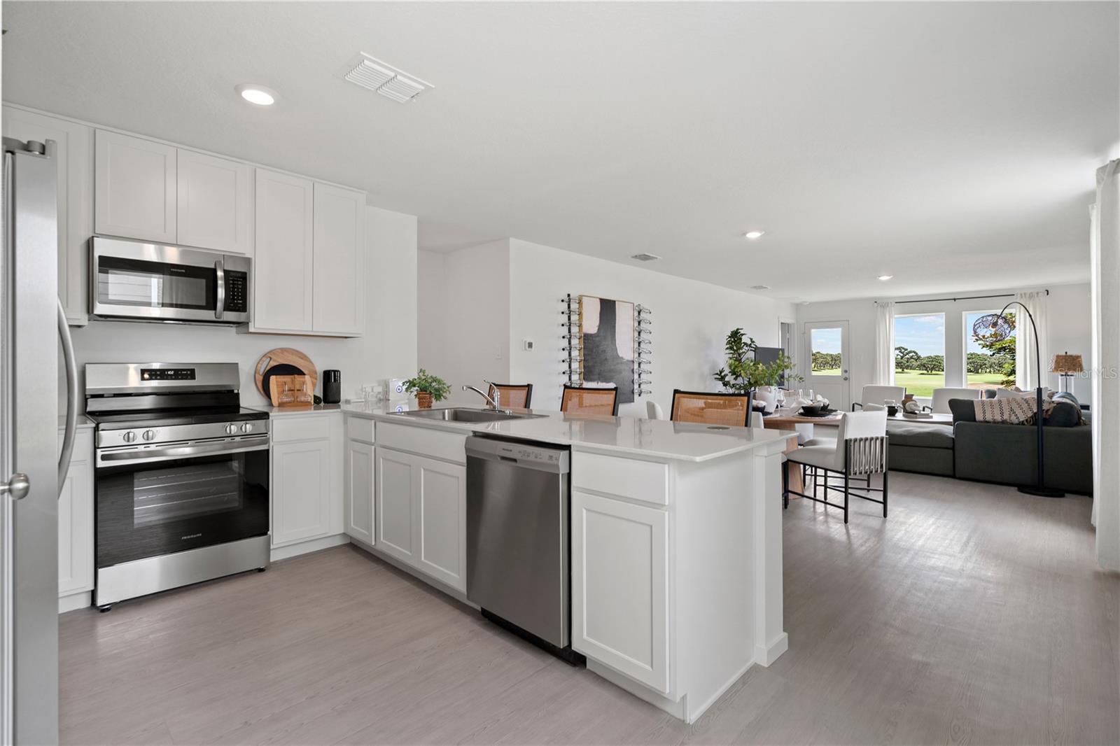 7757 MARBLE STREET, Groveland, FL 34736