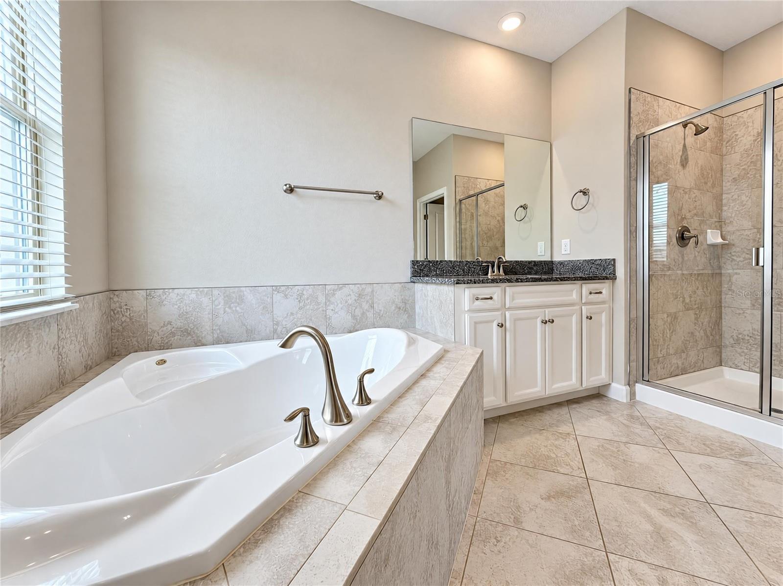 6244 ENGLISH HOLLOW ROAD, Tampa, FL 33647