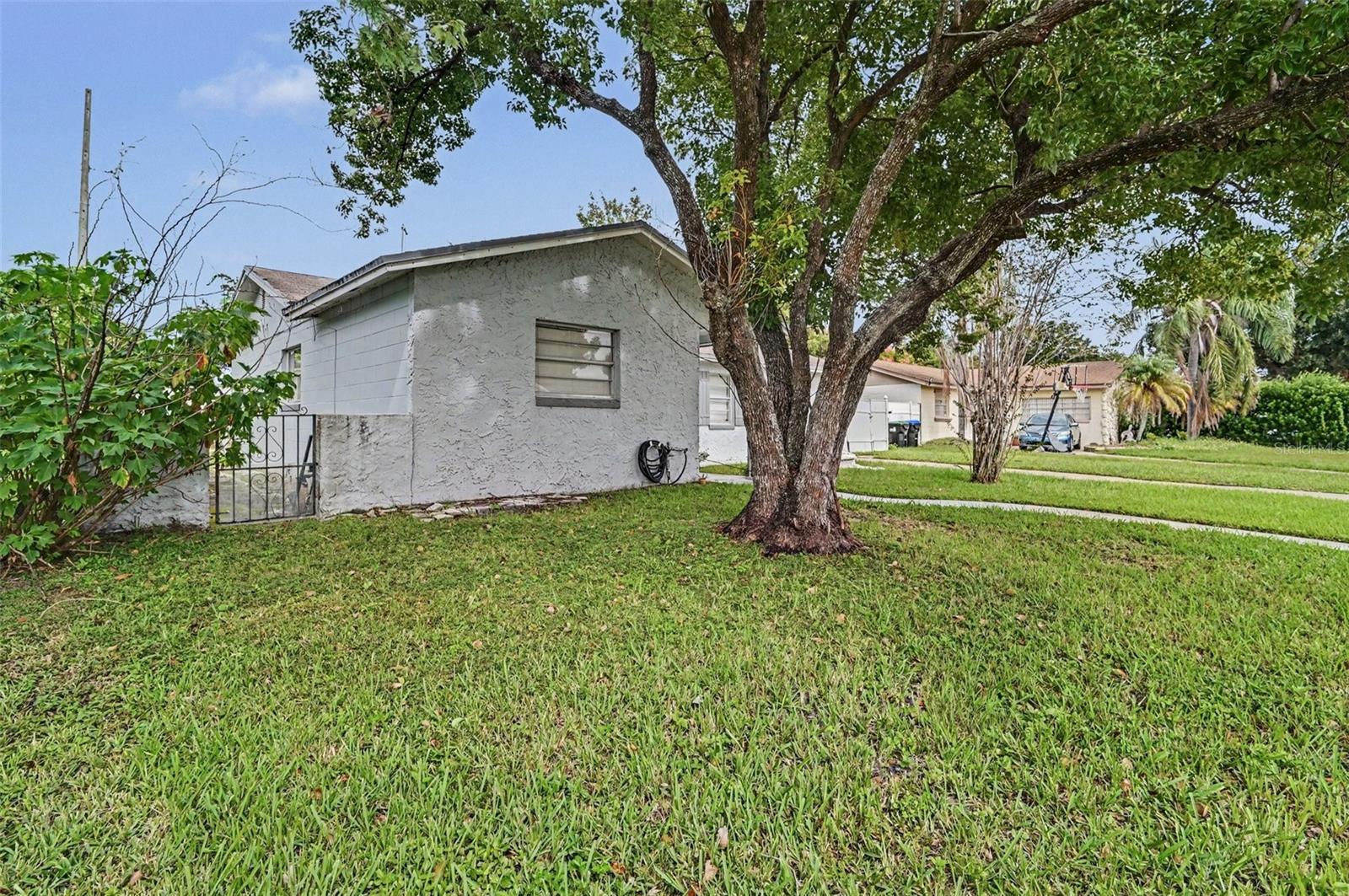 4639 CALENDULA DRIVE, Orlando, FL 32839