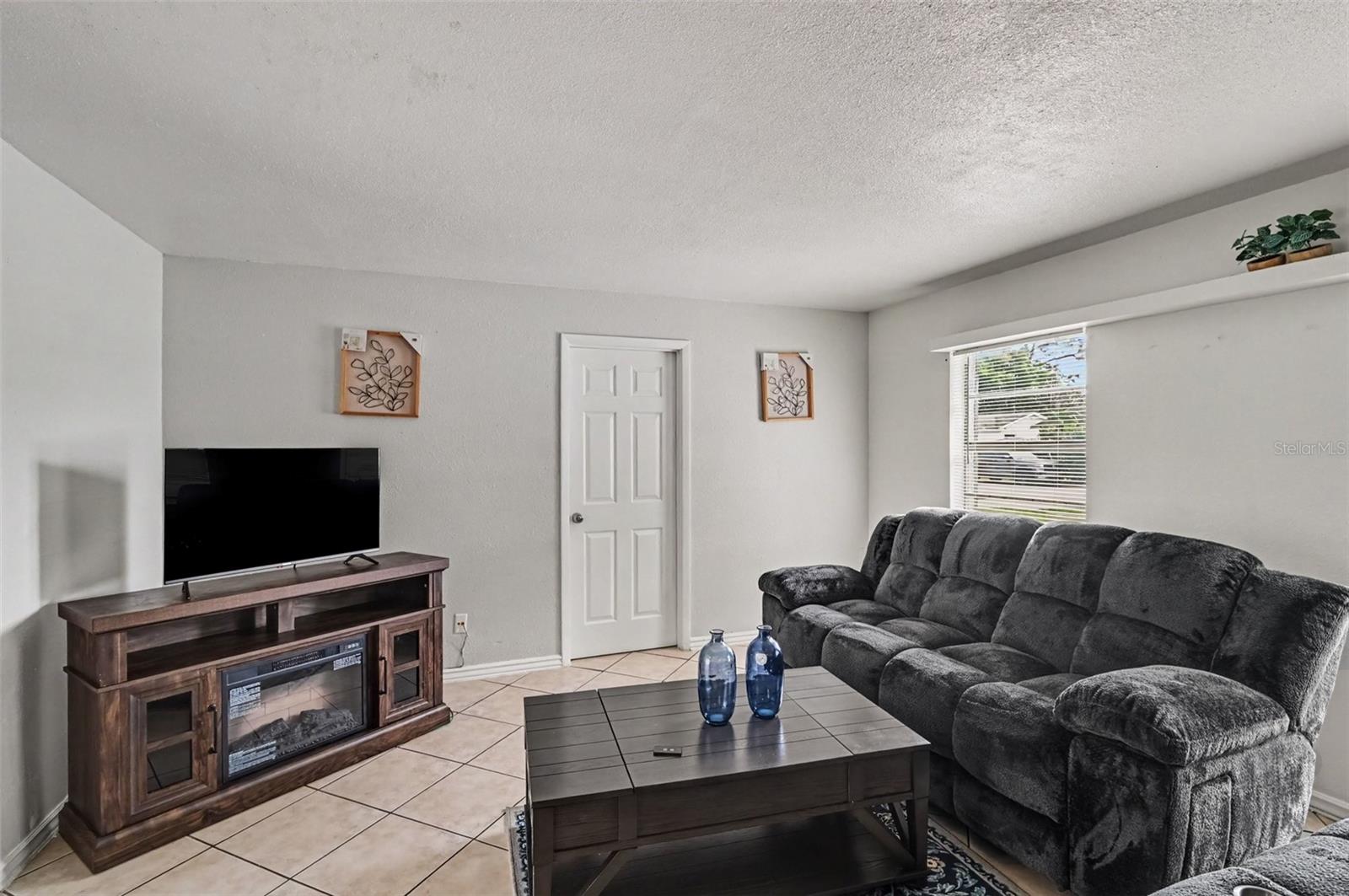 4639 CALENDULA DRIVE, Orlando, FL 32839