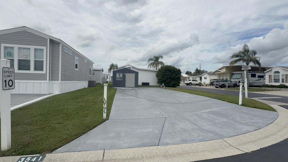 3541 AQUAMARINE WAY, Zephyrhills, FL 33540 3541 AQUAMARINE WAY, Zephyrhills, FL 33540