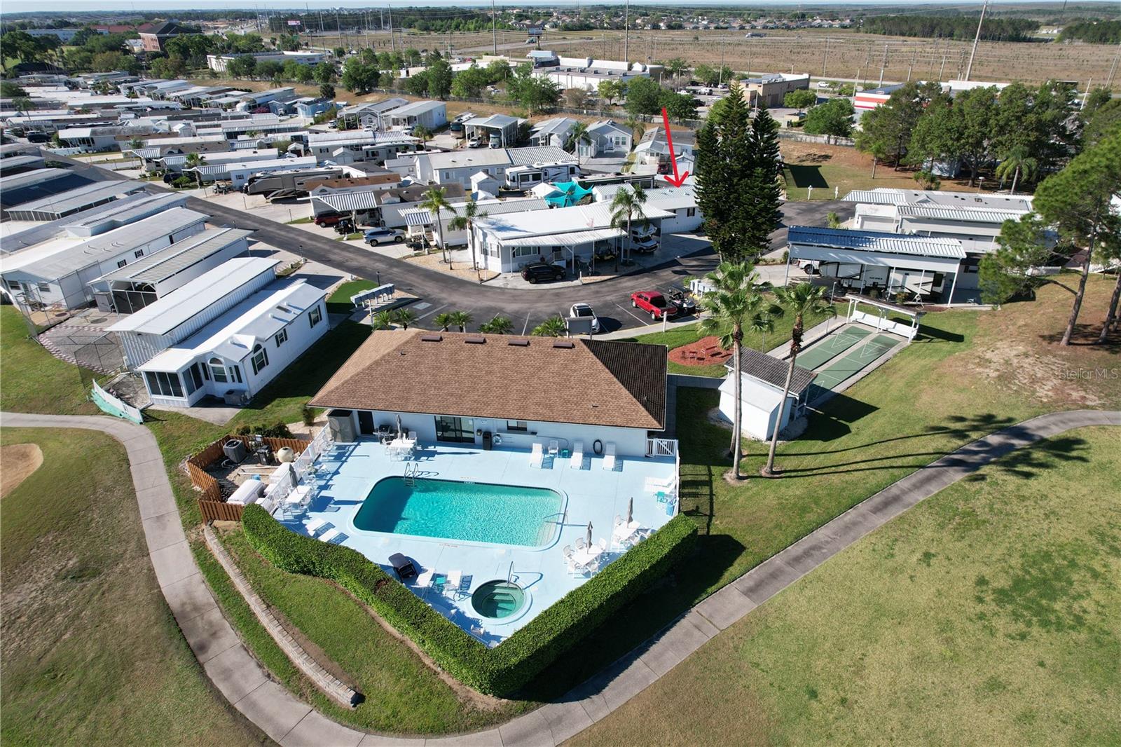 Osprey's Pool & hottub