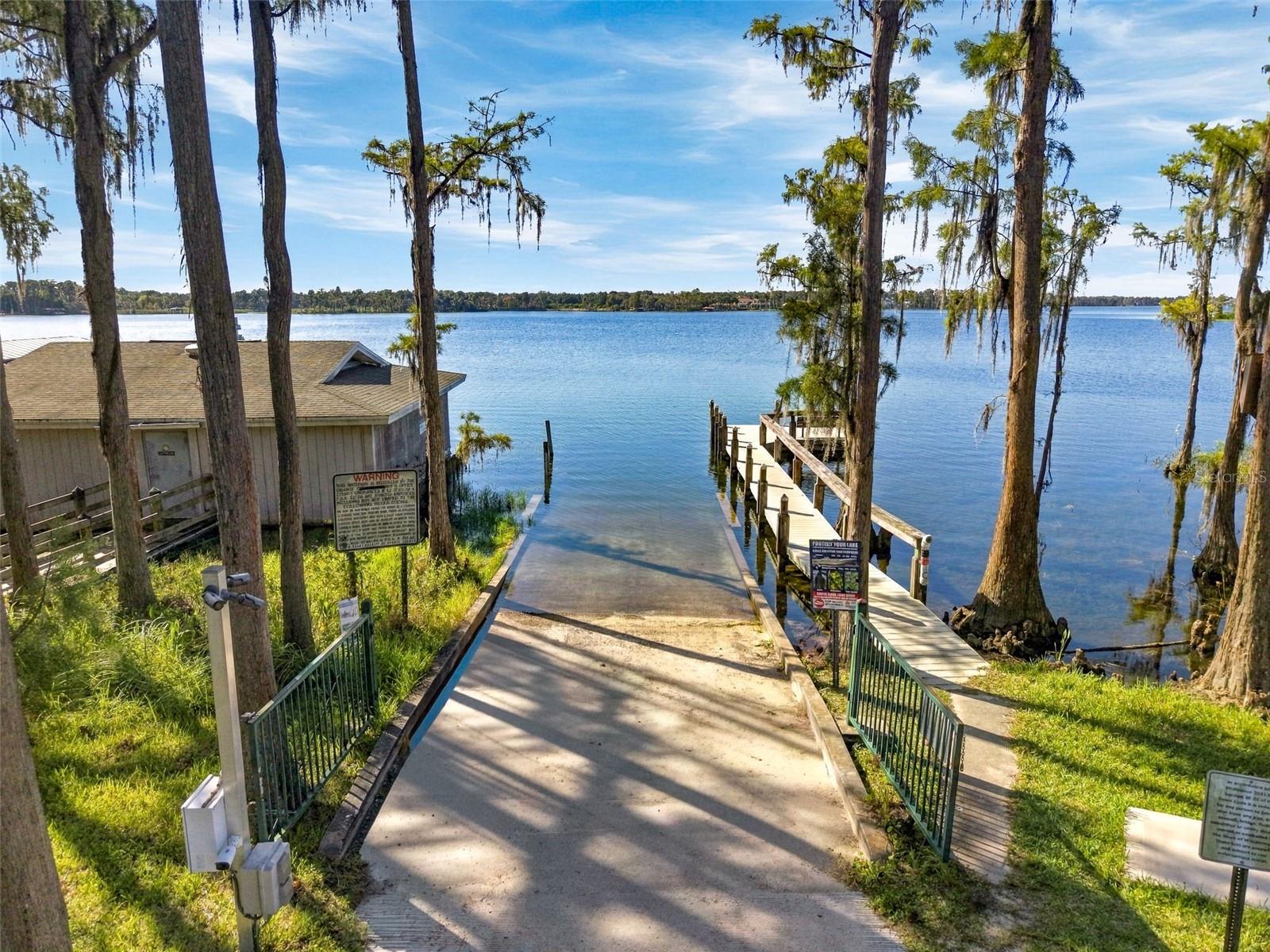 105 FOREST STREET, Windermere, FL 34786