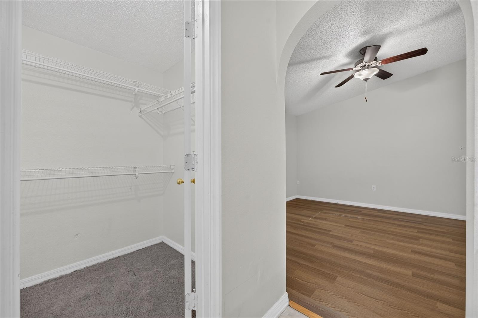2018 WEKIVA RESERVE BOULEVARD, Apopka, FL 32703