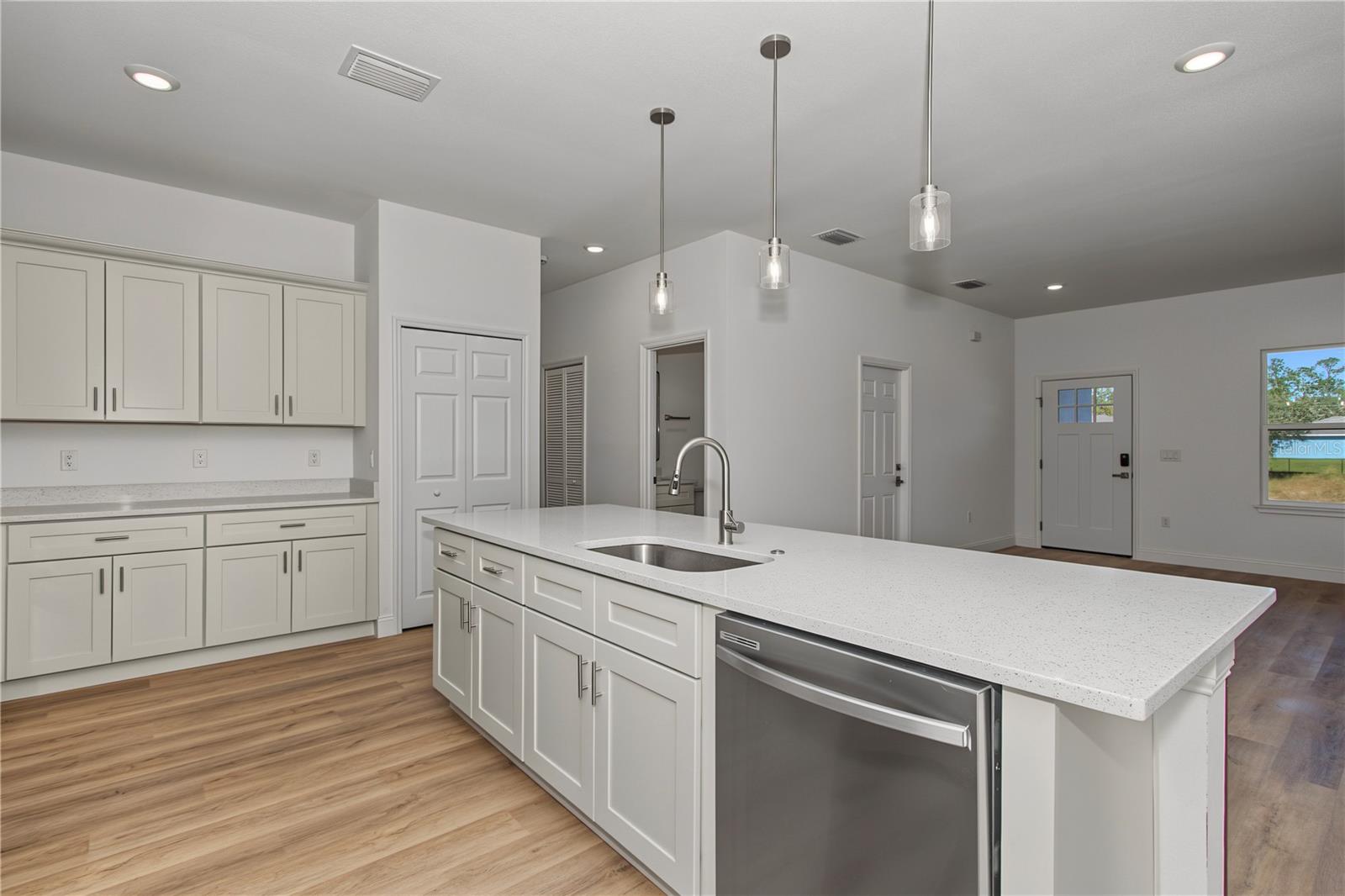 9714 N CALLA LILY DRIVE, Citrus Springs, FL 34433