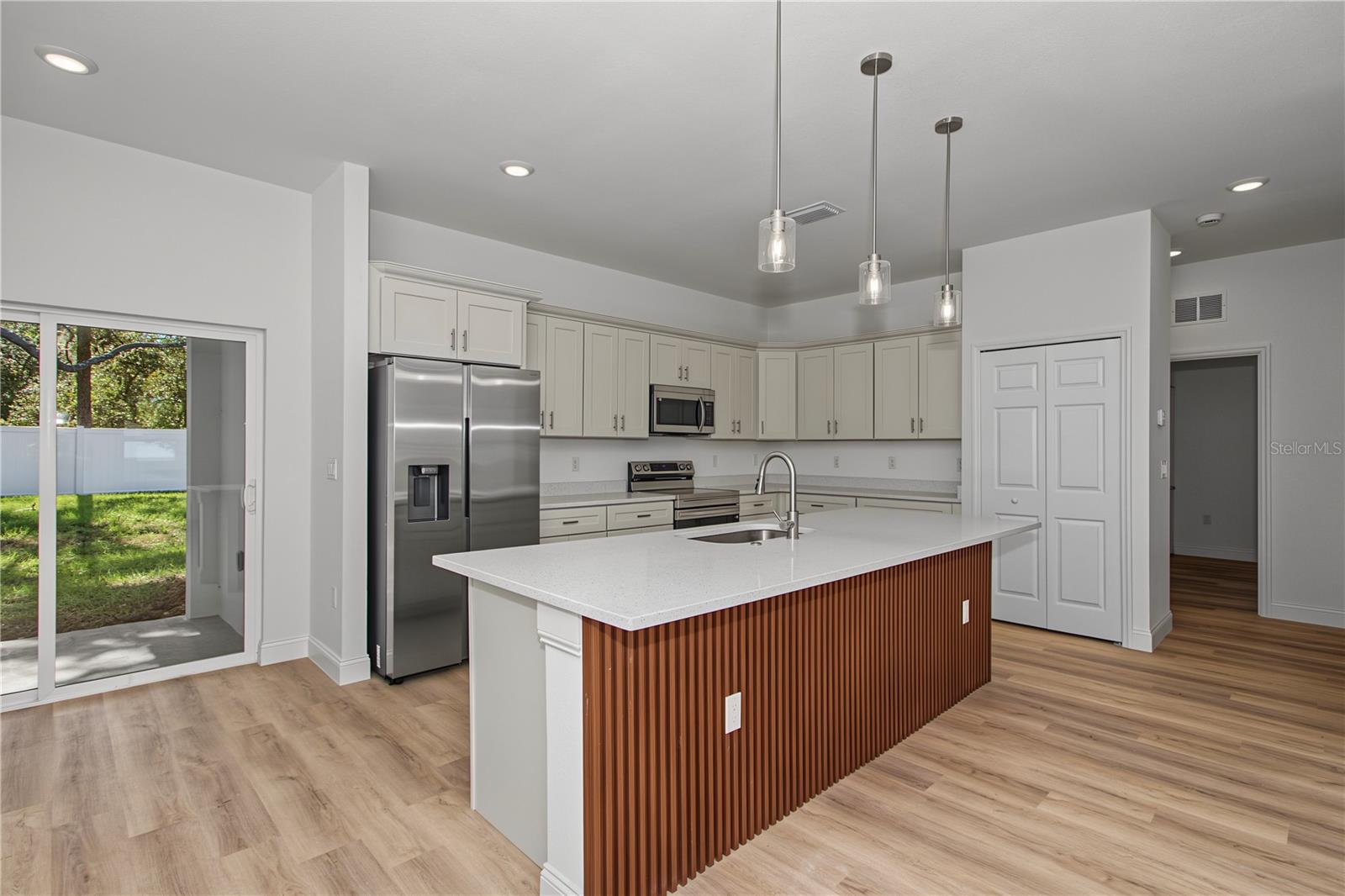 9714 N CALLA LILY DRIVE, Citrus Springs, FL 34433