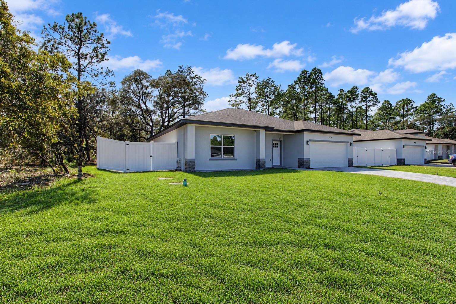 9714 N CALLA LILY DRIVE, Citrus Springs, FL 34433