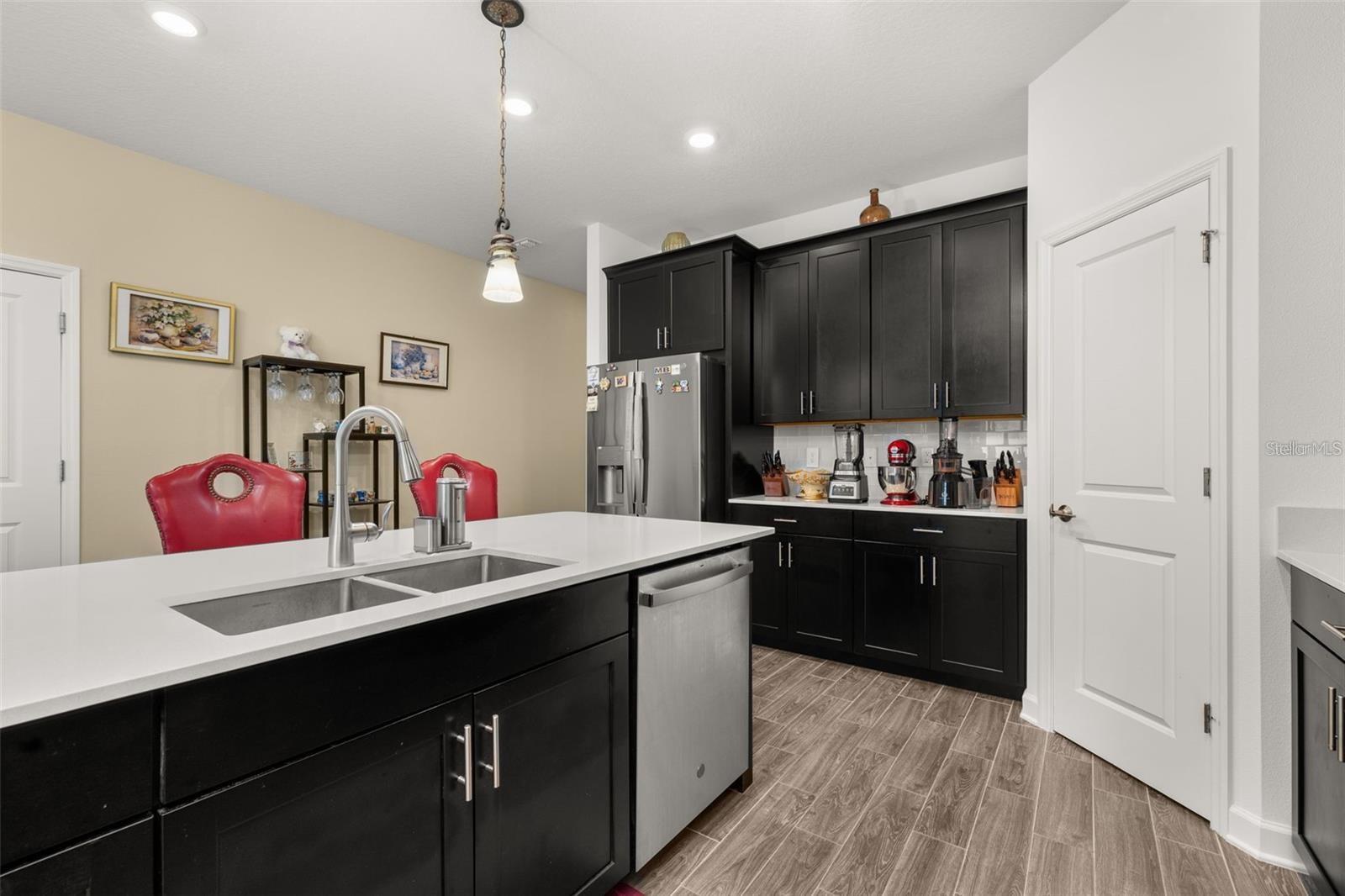 1739 GOOD NEIGHBOR LOOP, Kissimmee, FL 34744
