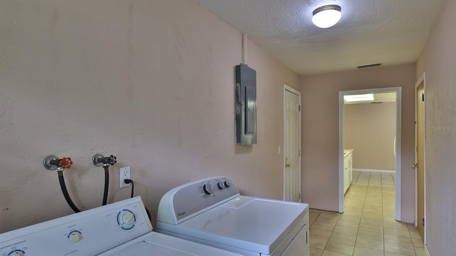 2408 JUNIPER DRIVE, Edgewater, FL 32141