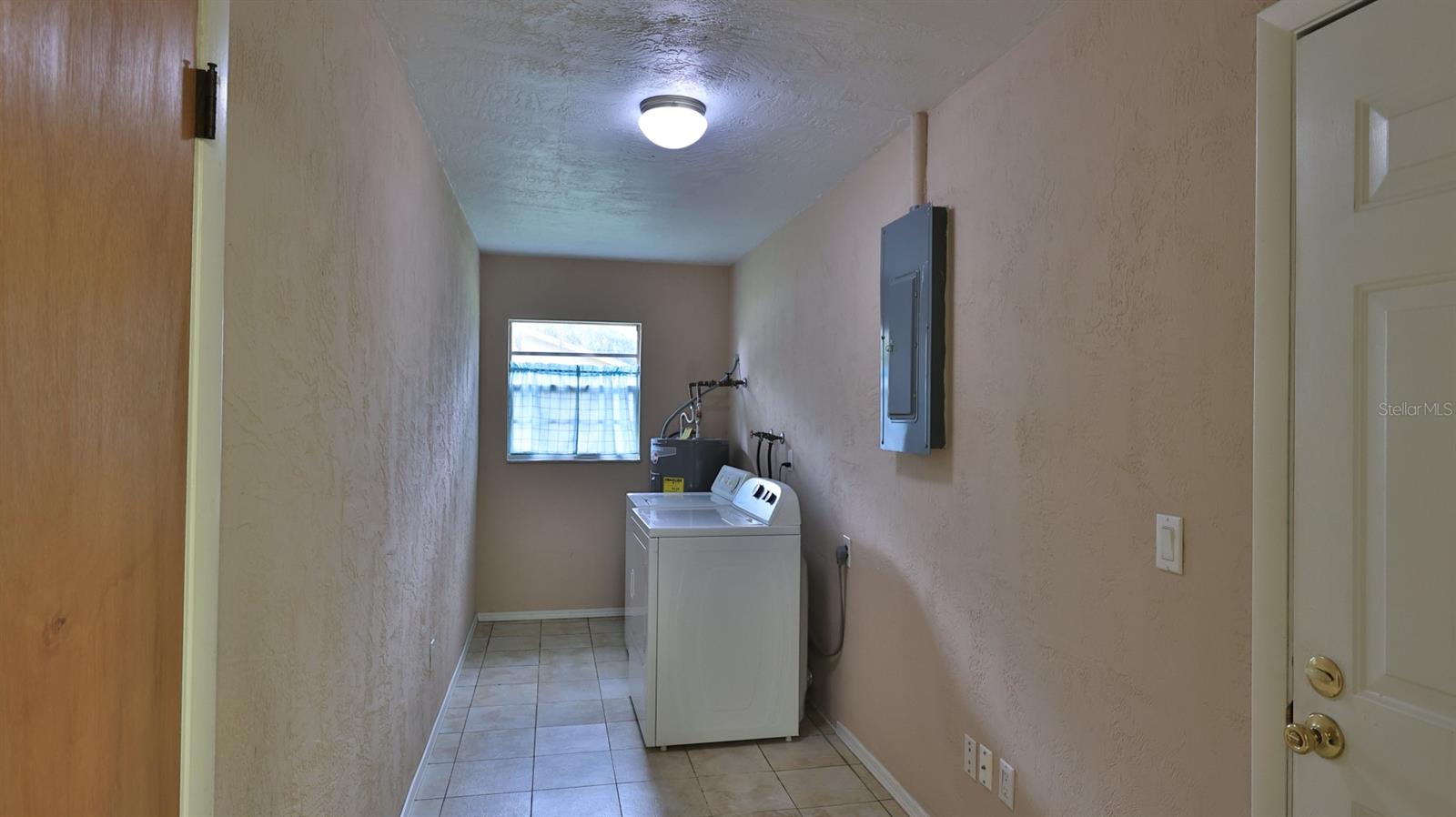 2408 JUNIPER DRIVE, Edgewater, FL 32141