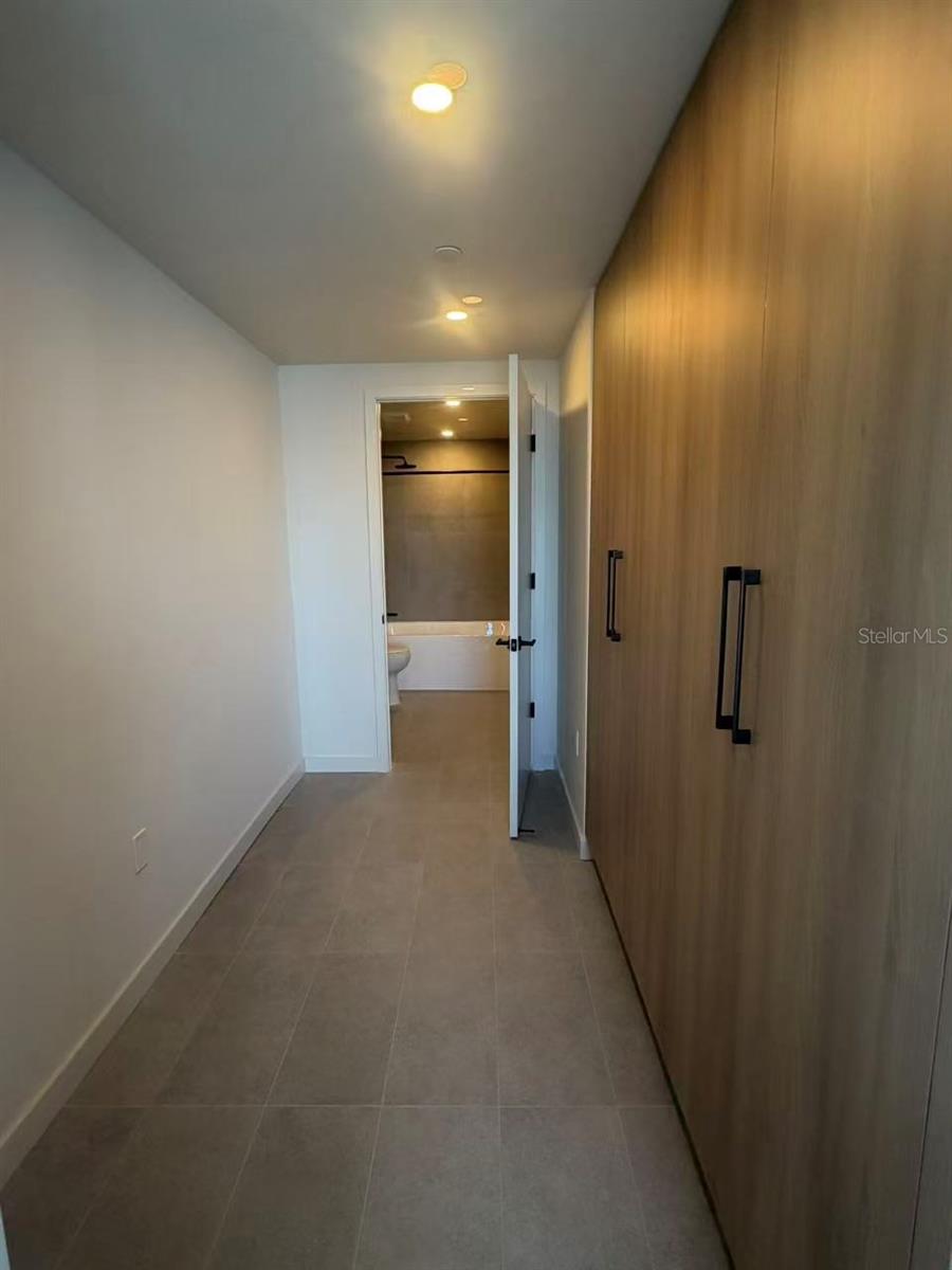121 NE 5TH STREET, #1413, Miami, FL 33132